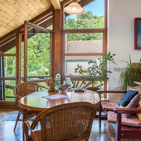 Rose Garden Apartamento *